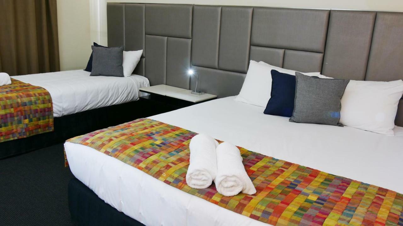 Country Capital Motel Тамуърт Екстериор снимка